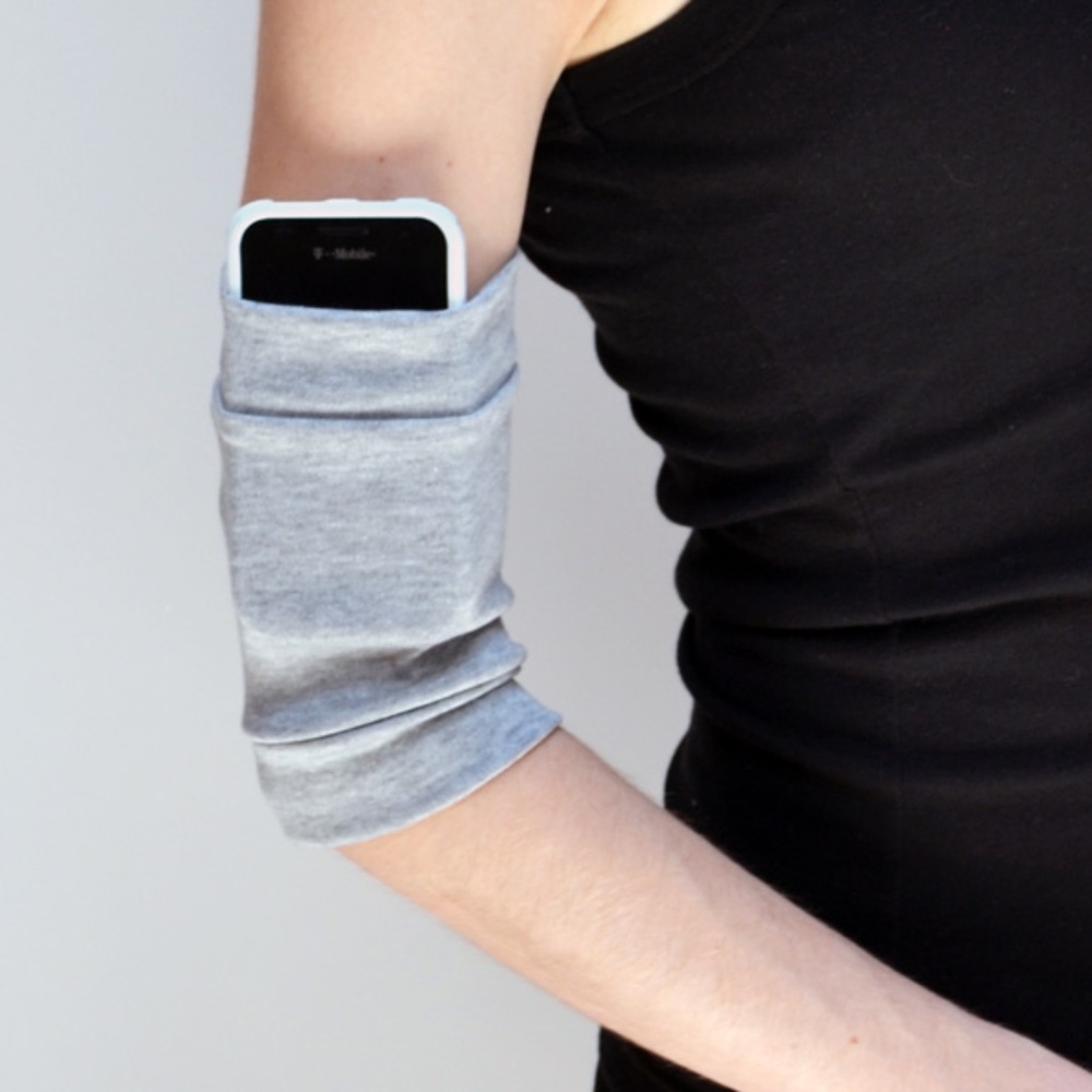 Workout Arm Bands with Secret Pocket Grey Hiking Cuffs Running Armbands Festival - Picture 3 of 6